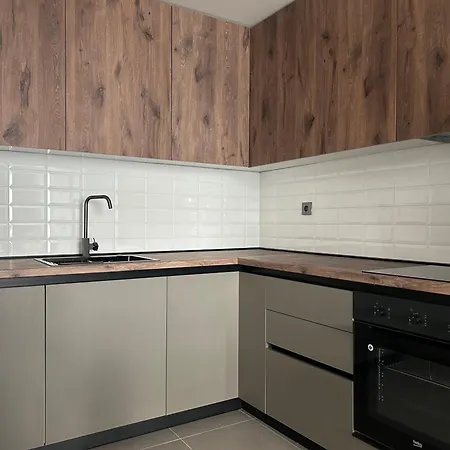 Cevahir Block D * סקופיה